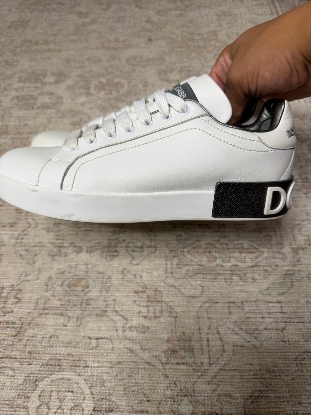 Dolce & Gabbana White Leather Low-Top Sneaker with Black Heel Panel - Picture 4 of 6